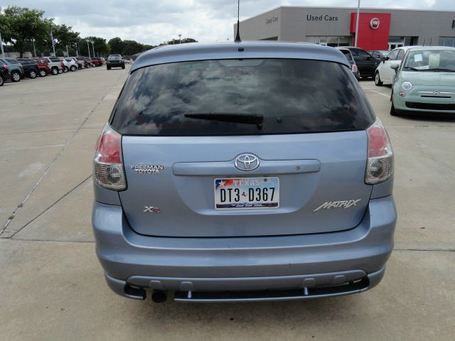 2005 Toyota Matrix SLT Quad Cab Short Bed 4WD