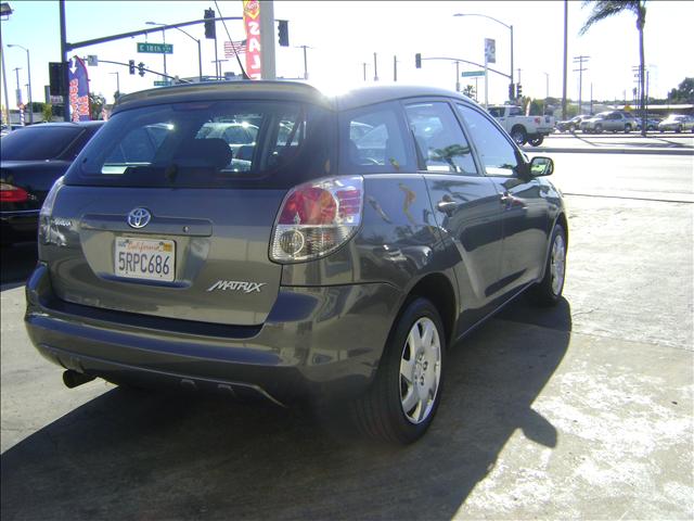 2005 Toyota Matrix X