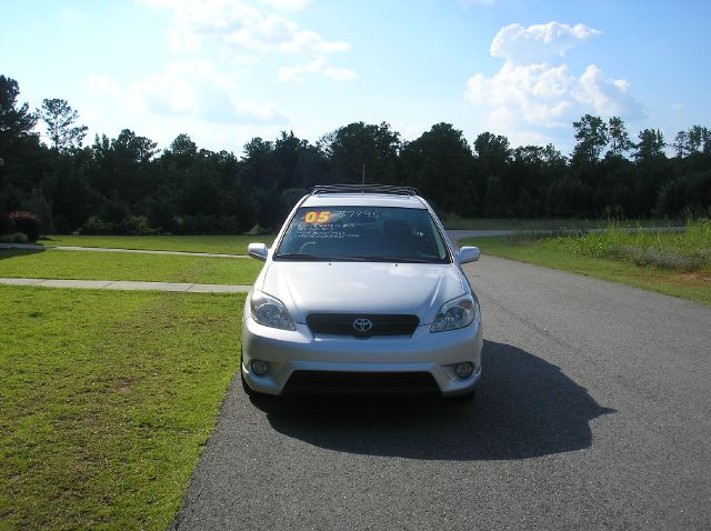 2005 Toyota Matrix SLT Quad Cab Short Bed 4WD