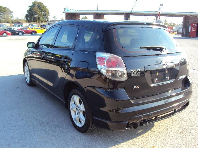 2005 Toyota Matrix XLS