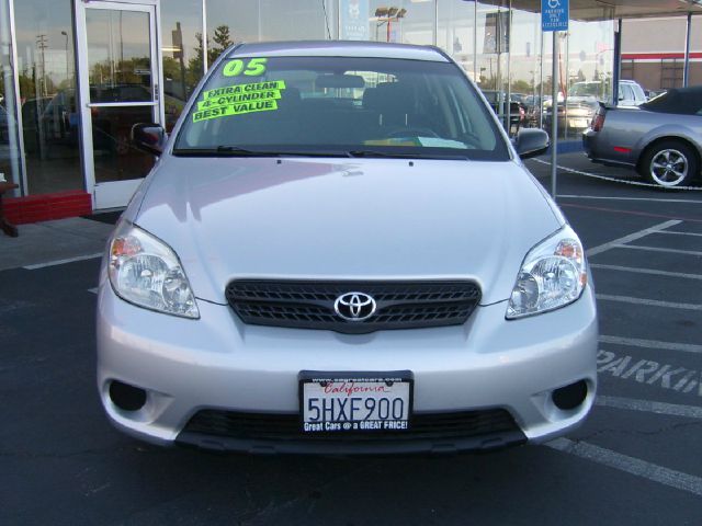 2005 Toyota Matrix SLT Quad Cab Short Bed 4WD