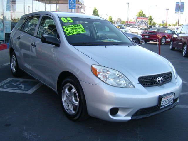 2005 Toyota Matrix SLT Quad Cab Short Bed 4WD