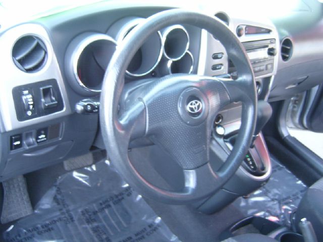 2005 Toyota Matrix SLT Quad Cab Short Bed 4WD