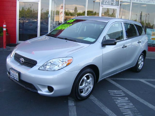 2005 Toyota Matrix SLT Quad Cab Short Bed 4WD