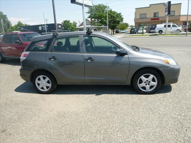 2005 Toyota Matrix Unknown