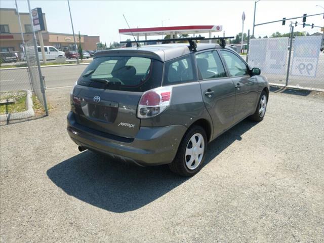 2005 Toyota Matrix Unknown