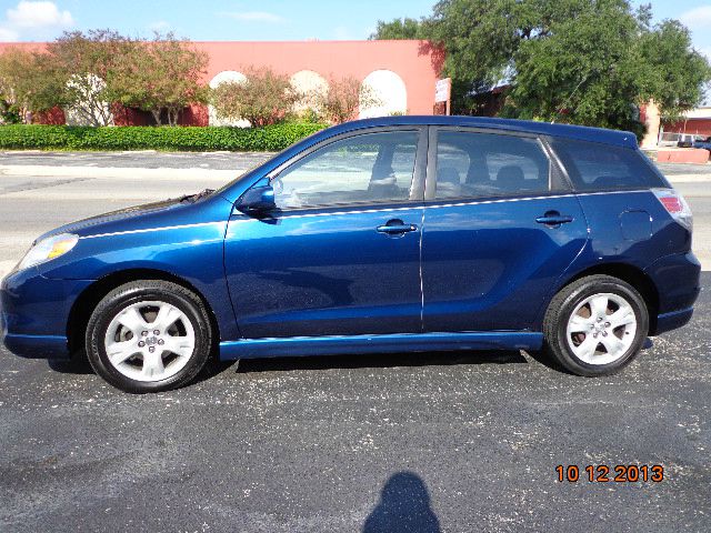 2005 Toyota Matrix SLT Quad Cab Short Bed 4WD