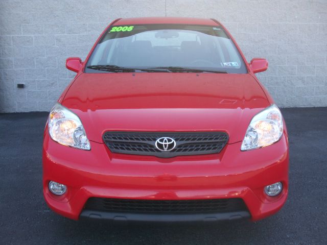 2005 Toyota Matrix SLT Quad Cab Short Bed 4WD