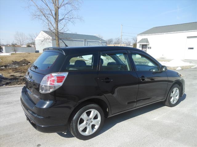 2005 Toyota Matrix XLS