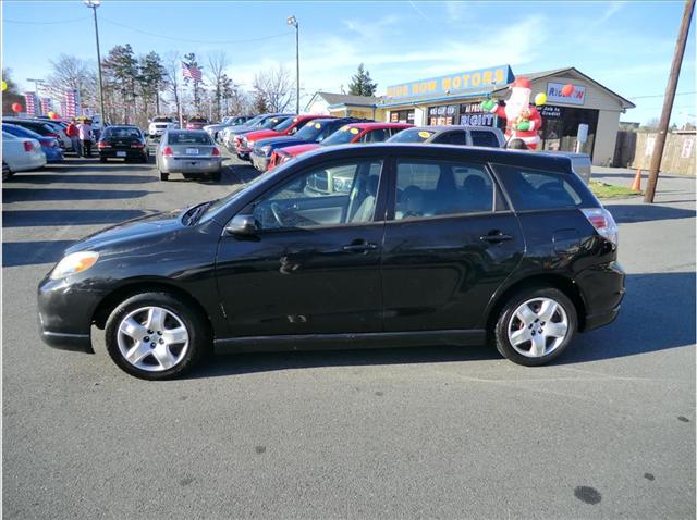 2005 Toyota Matrix 3.2 Quattro Sedan 4D