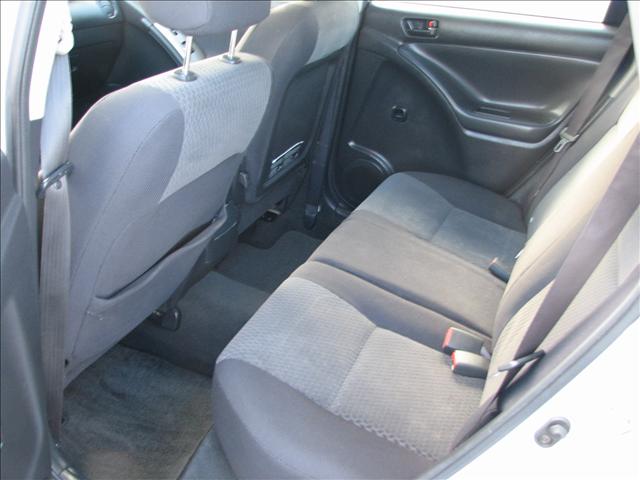 2005 Toyota Matrix Unknown