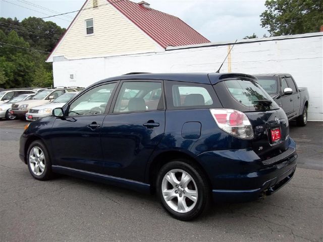 2005 Toyota Matrix XLS