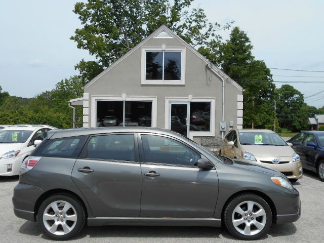 2006 Toyota Matrix SLT Quad Cab Short Bed 4WD