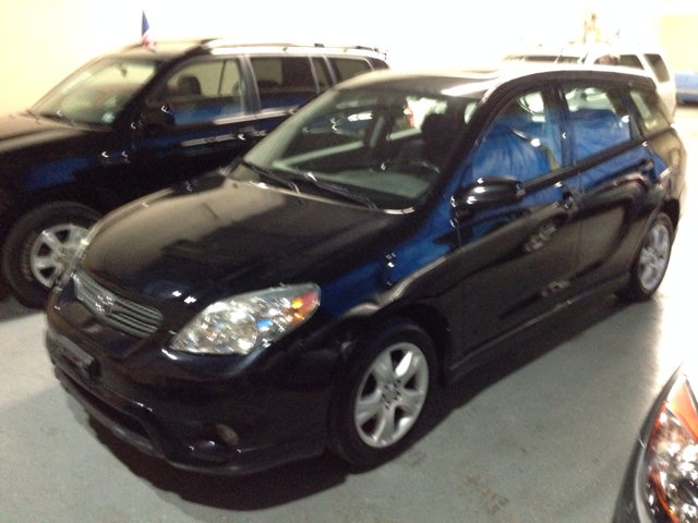 2006 Toyota Matrix SLT Quad Cab Short Bed 4WD