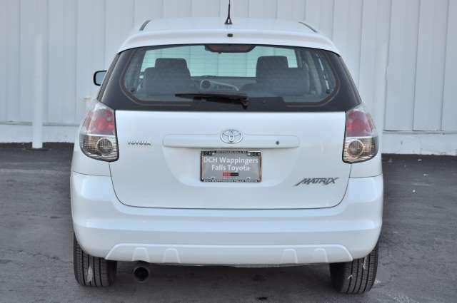 2006 Toyota Matrix Base