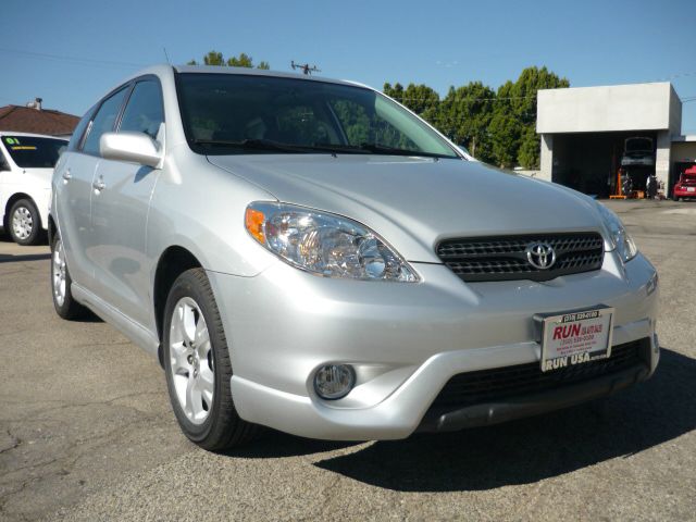 2006 Toyota Matrix SLT Quad Cab Short Bed 4WD