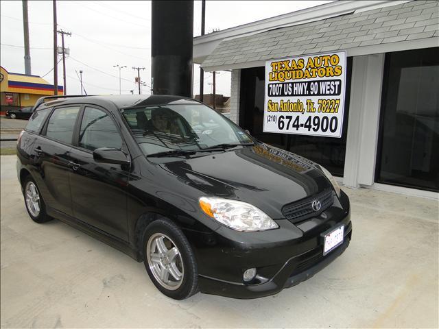 2006 Toyota Matrix Laramie Quad Cab Long Bed 4WD