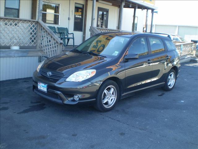 2006 Toyota Matrix Laramie Quad Cab Long Bed 4WD