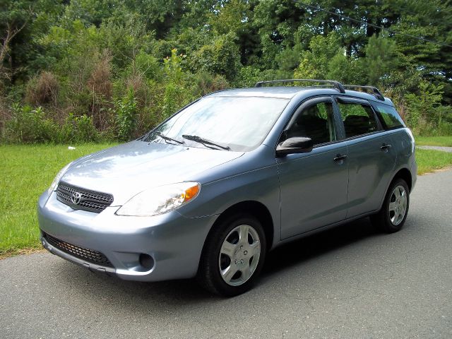 2006 Toyota Matrix XLT Sport Sunroof RB 17S