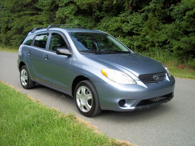 2006 Toyota Matrix XLT Sport Sunroof RB 17S