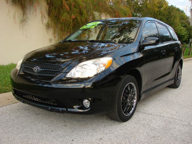 2006 Toyota Matrix SLT Quad Cab Short Bed 4WD