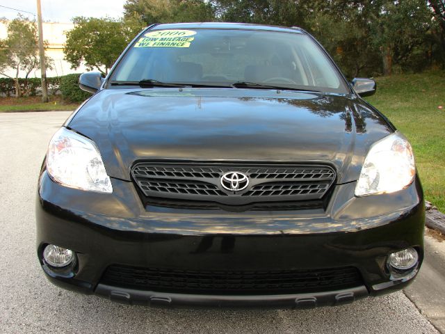 2006 Toyota Matrix SLT Quad Cab Short Bed 4WD