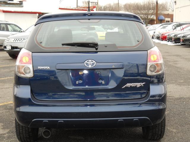 2006 Toyota Matrix Unknown