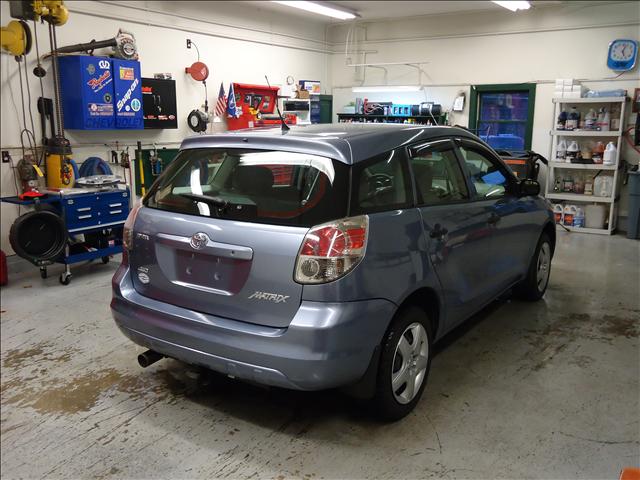 2006 Toyota Matrix XLS