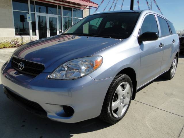 2006 Toyota Matrix Base