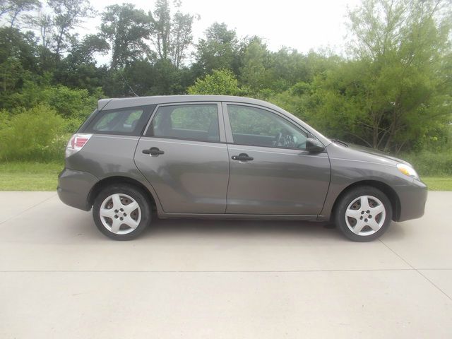 2006 Toyota Matrix SLT Quad Cab Short Bed 4WD