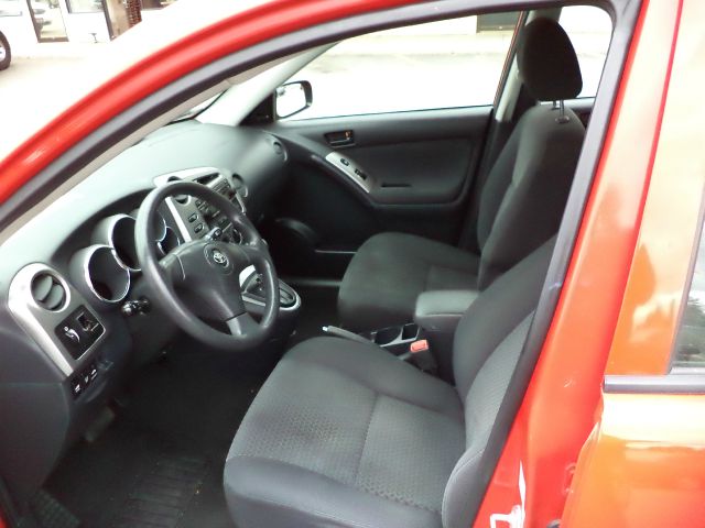 2006 Toyota Matrix XLT Sport Sunroof RB 17S