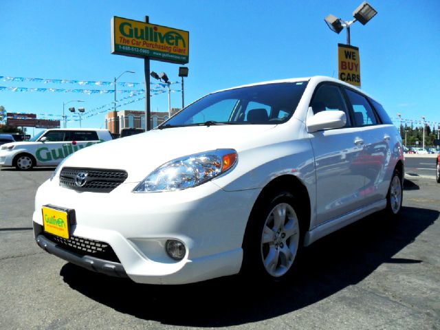 2008 Toyota Matrix SLT Quad Cab Short Bed 4WD