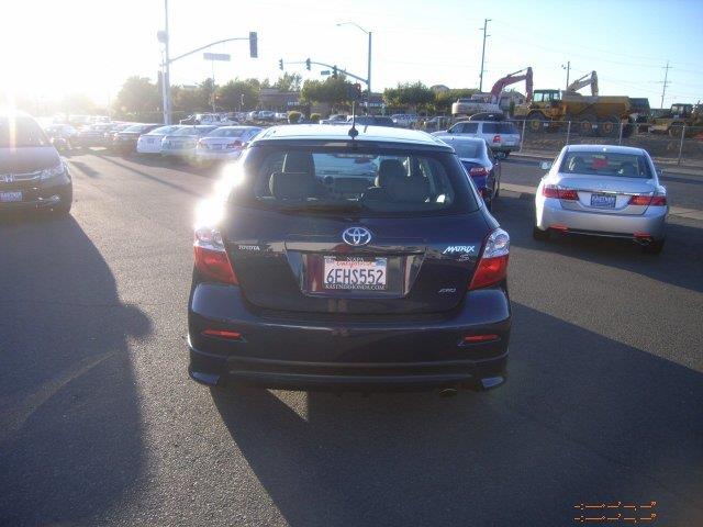 2009 Toyota Matrix XR