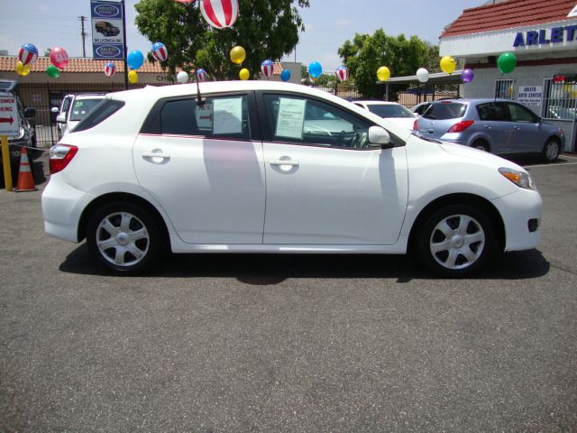 2009 Toyota Matrix Supercab Flareside XL