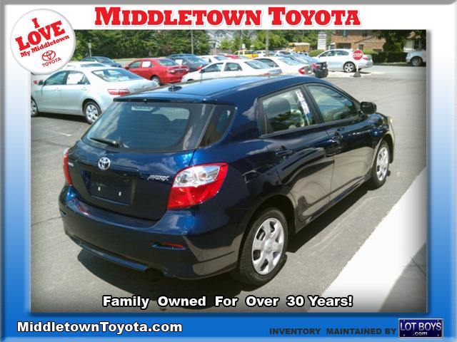 2009 Toyota Matrix Base