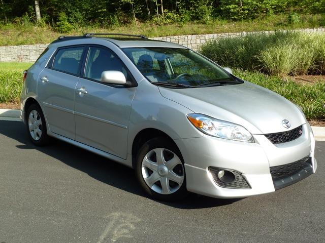 2009 Toyota Matrix Lariat Crew Cab 4WD DRW