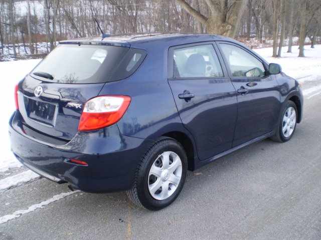 2009 Toyota Matrix King Ranch Super Crew