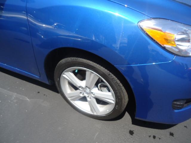 2010 Toyota Matrix Unknown