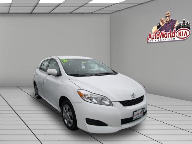 2010 Toyota Matrix 4.0L Automatic S 4-door 4WD SUV