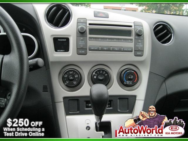 2010 Toyota Matrix 4.0L Automatic S 4-door 4WD SUV