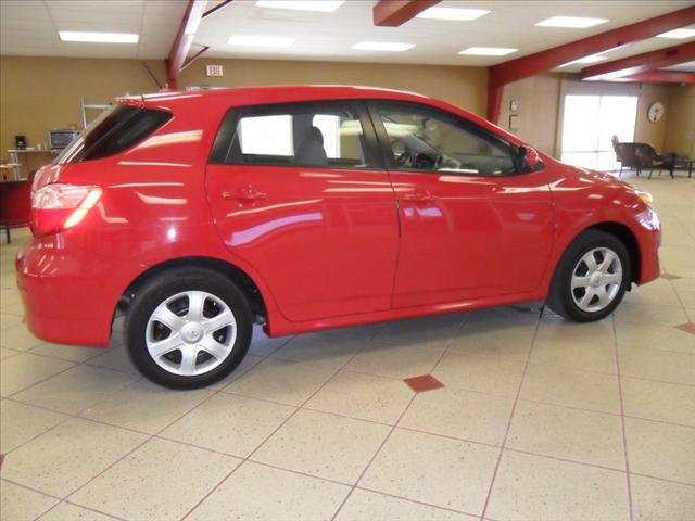 2010 Toyota Matrix Unknown