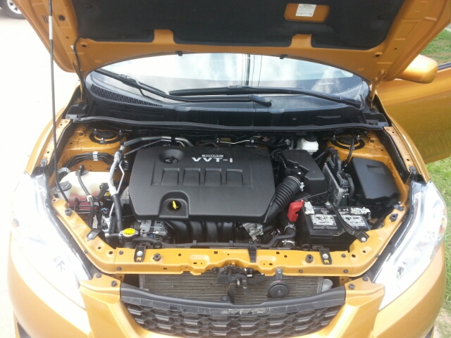 2010 Toyota Matrix Base