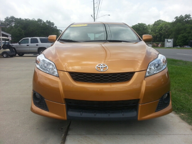 2010 Toyota Matrix Base