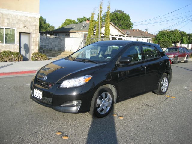 2010 Toyota Matrix XR