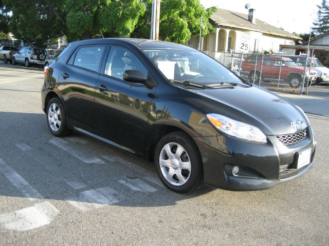 2010 Toyota Matrix XR