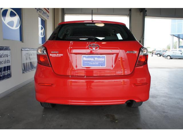 2010 Toyota Matrix Base