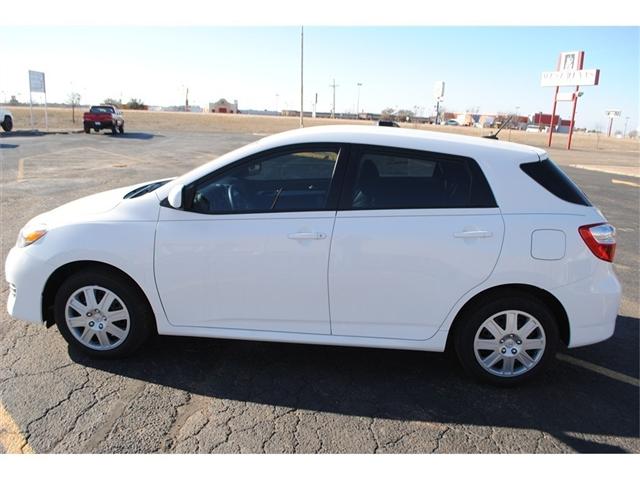 2011 Toyota Matrix Base