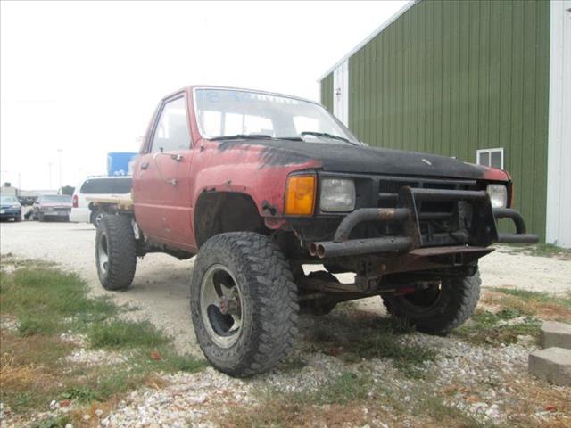 1984 Toyota Pickup 2LT Power Windows Locks