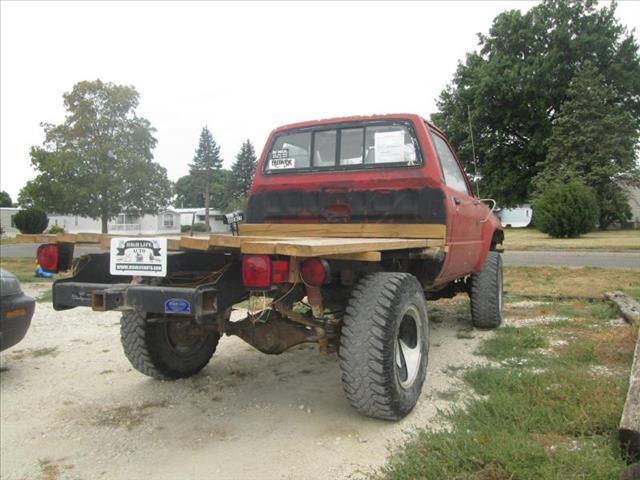 1984 Toyota Pickup 2LT Power Windows Locks