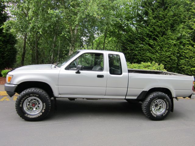 1989 Toyota Pickup Unknown